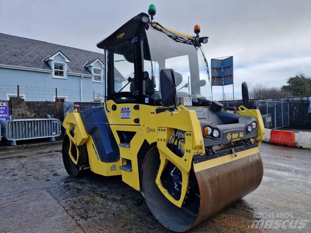 Bomag BW 151 AD-5 タンデムローラ