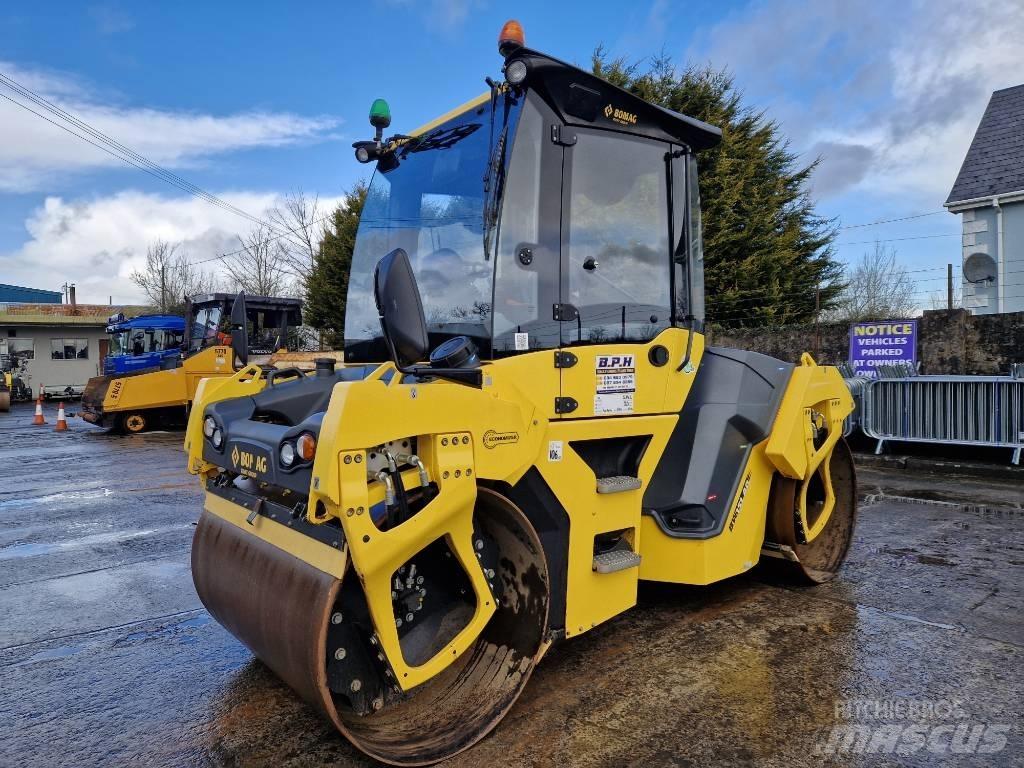 Bomag BW 151 AD-5 タンデムローラ