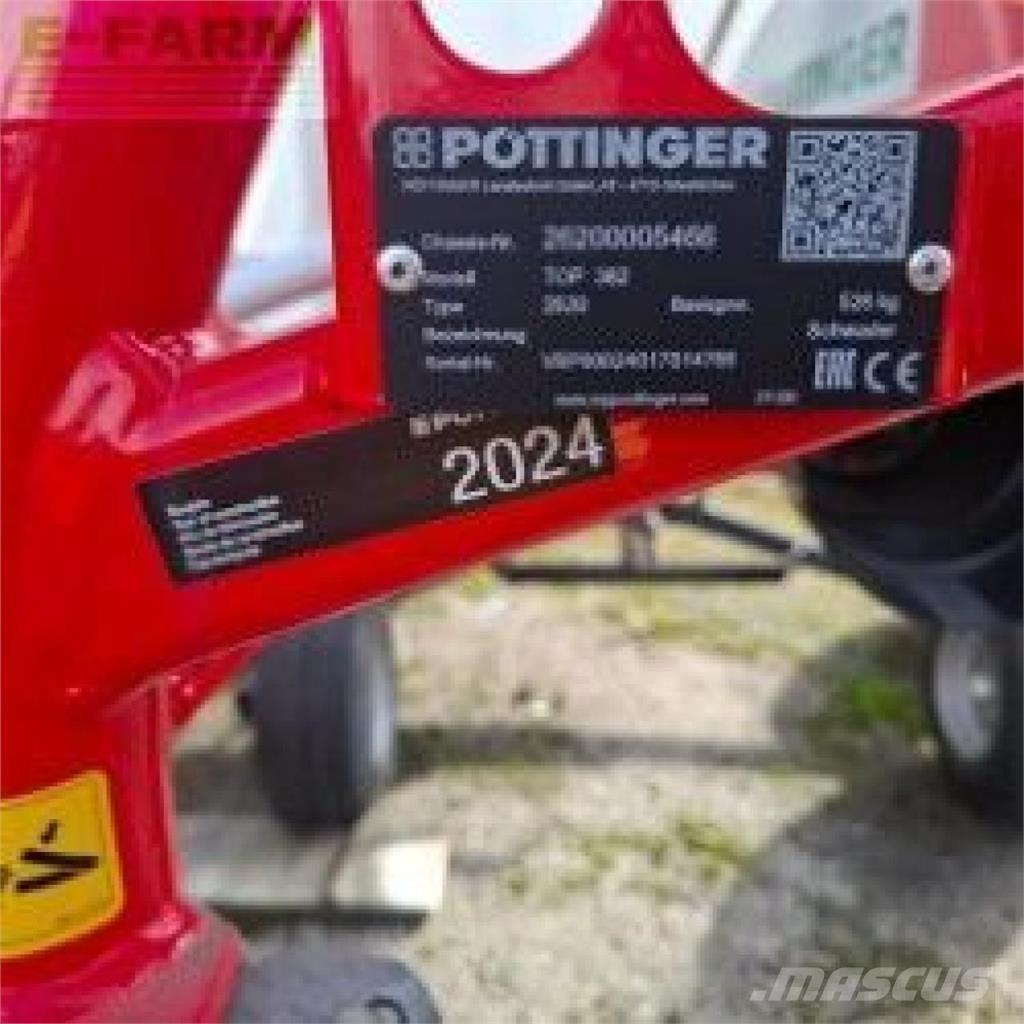 Pöttinger Top 382 ウィンドローア/レーキ