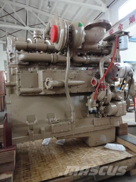 Cummins KTA19-C525 エンジン