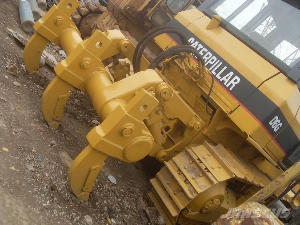 CAT D 6 G ブルドーザー