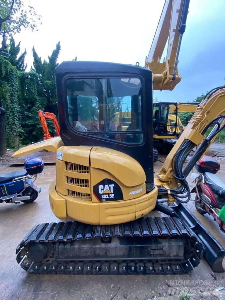 CAT 303.5 E CR ミニ油圧ショベル 7t以下（ミニユンボ・ミニディガー）