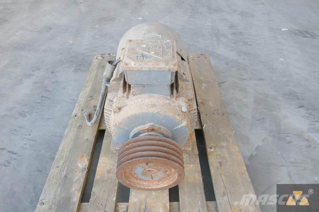  Teco 18.5KW エンジン