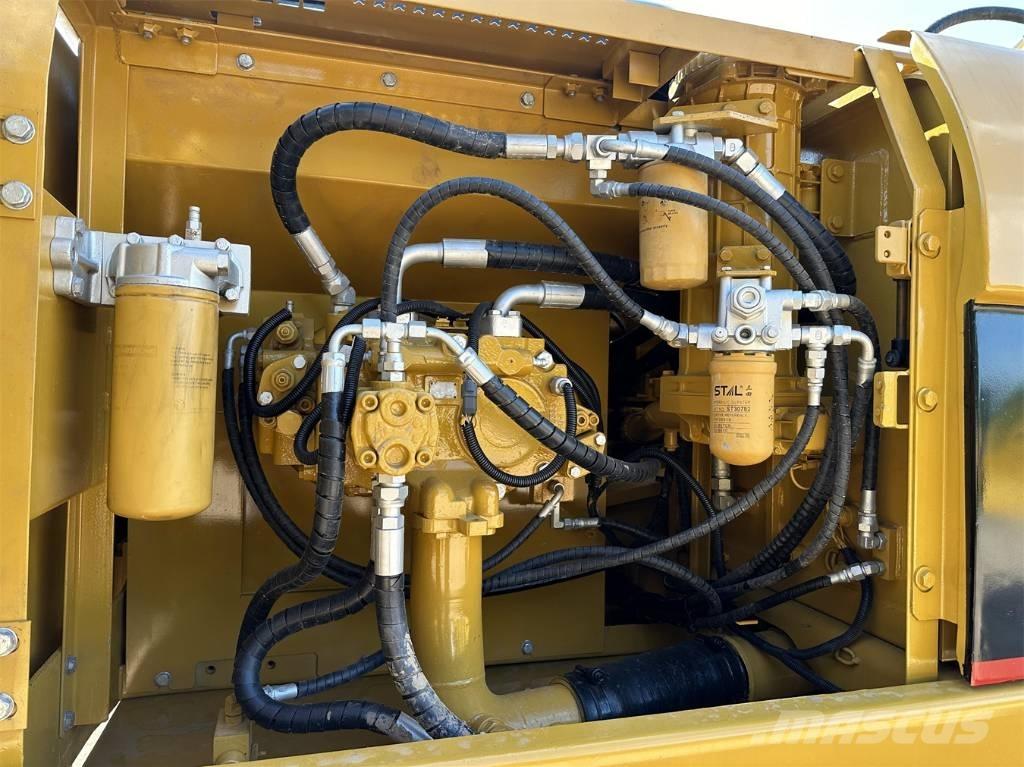 CAT 325 C 大型油圧ショベル12t以上（パワーショベル・ユンボ）