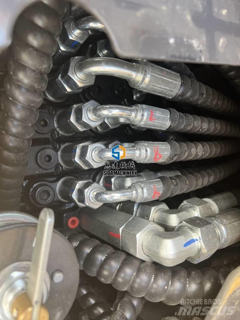 XCMG XE 17 U ミニ油圧ショベル 7t以下（ミニユンボ・ミニディガー）