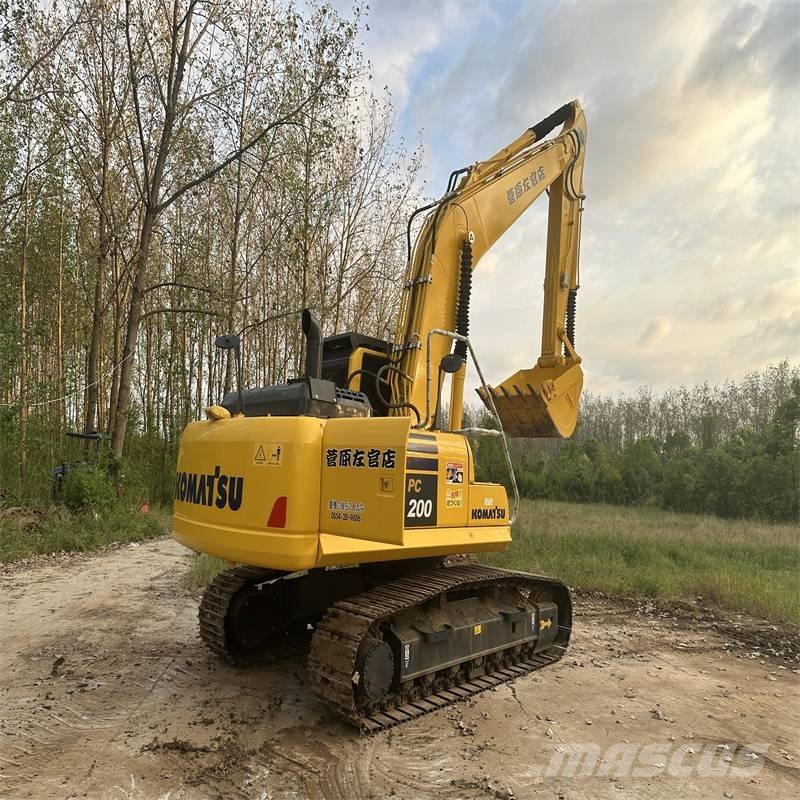 Komatsu pc200-8 大型油圧ショベル12t以上（パワーショベル・ユンボ）