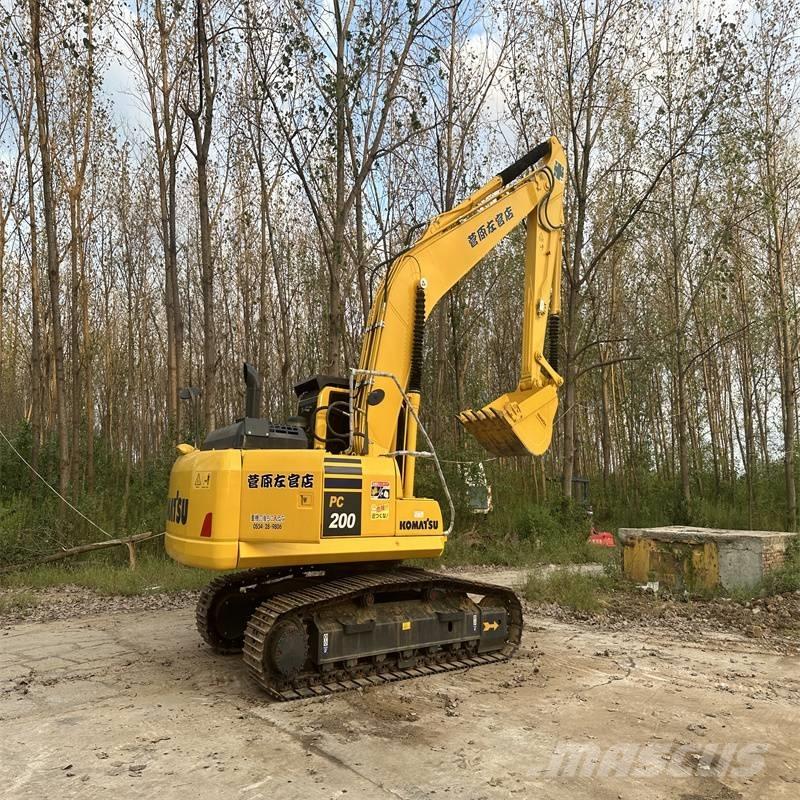 Komatsu pc200-8 大型油圧ショベル12t以上（パワーショベル・ユンボ）