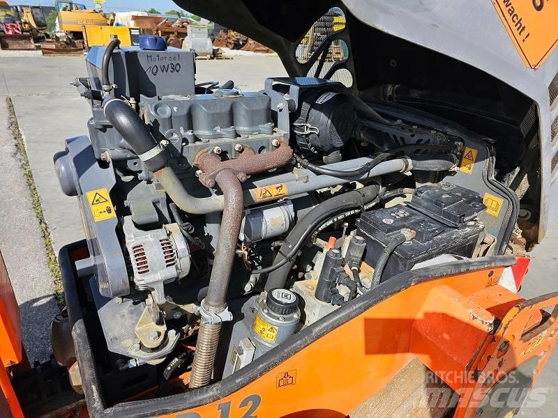 Hamm HD 12 VV タンデムローラ