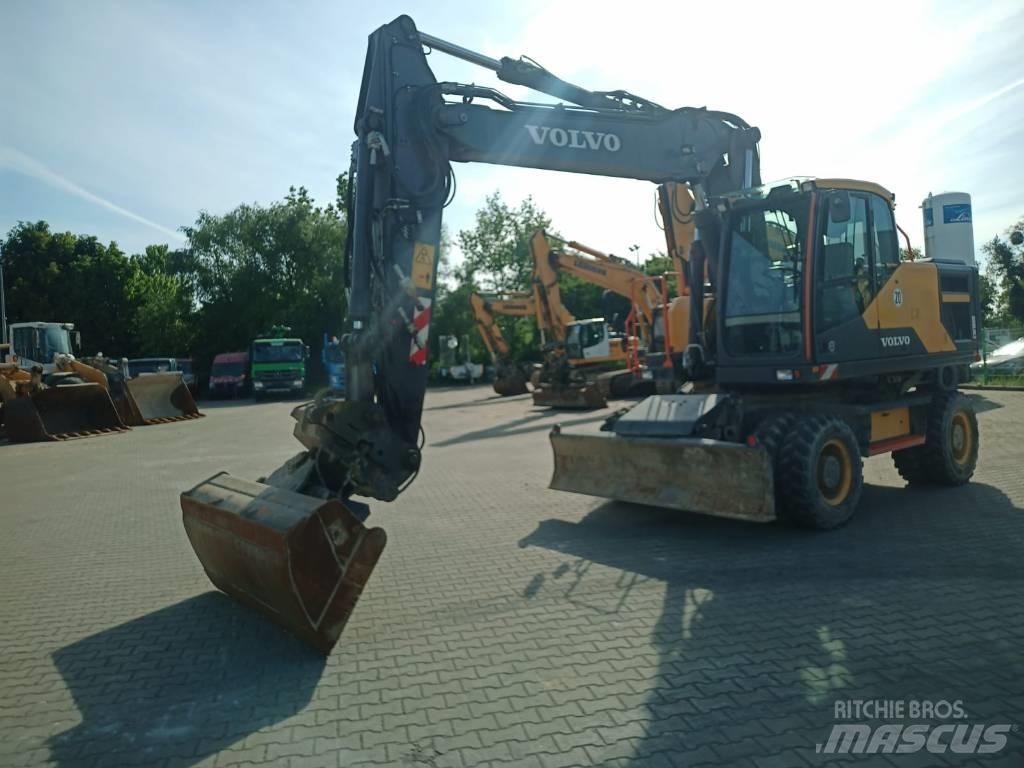 Volvo EW 180 E ホイール式油圧ショベル（パワーショベル・ユンボ・バックホー）