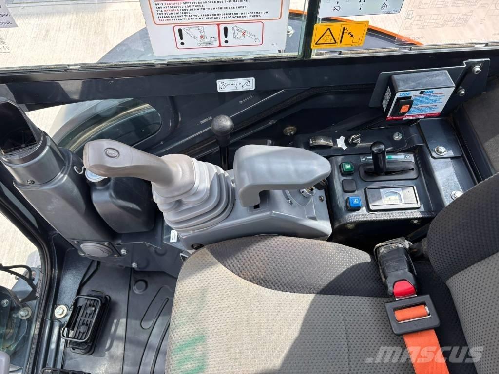 Hitachi ZX 26 U-6 ミニ油圧ショベル 7t以下（ミニユンボ・ミニディガー）