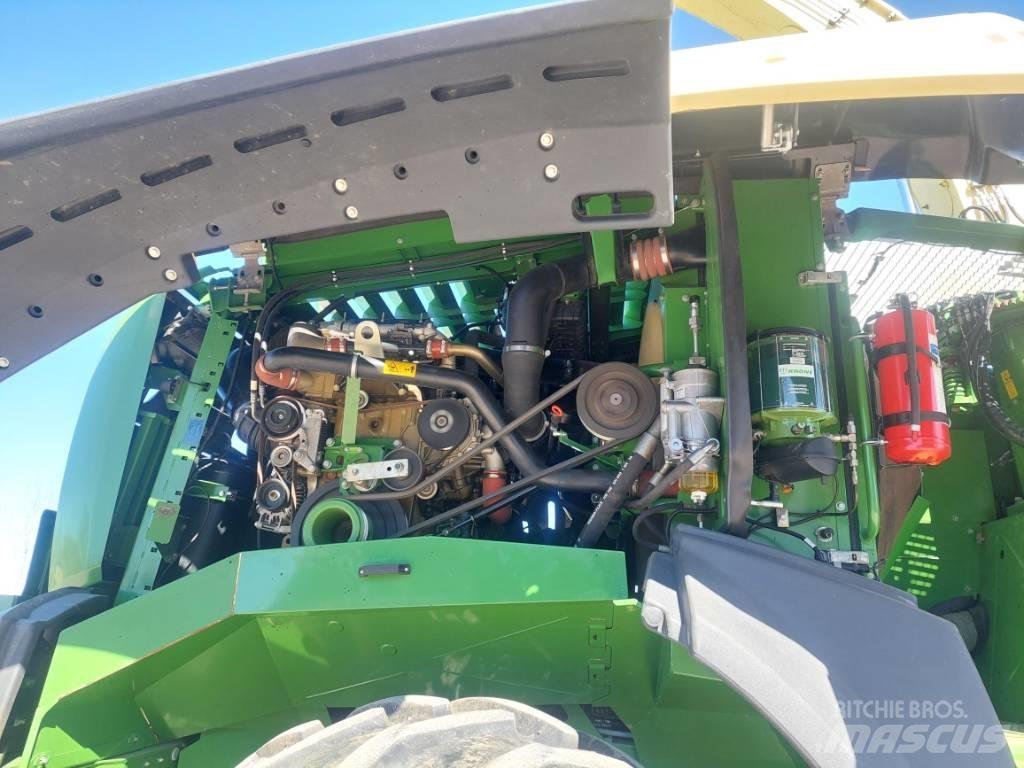 Krone Big X 630 自走式フォレージハーベスター