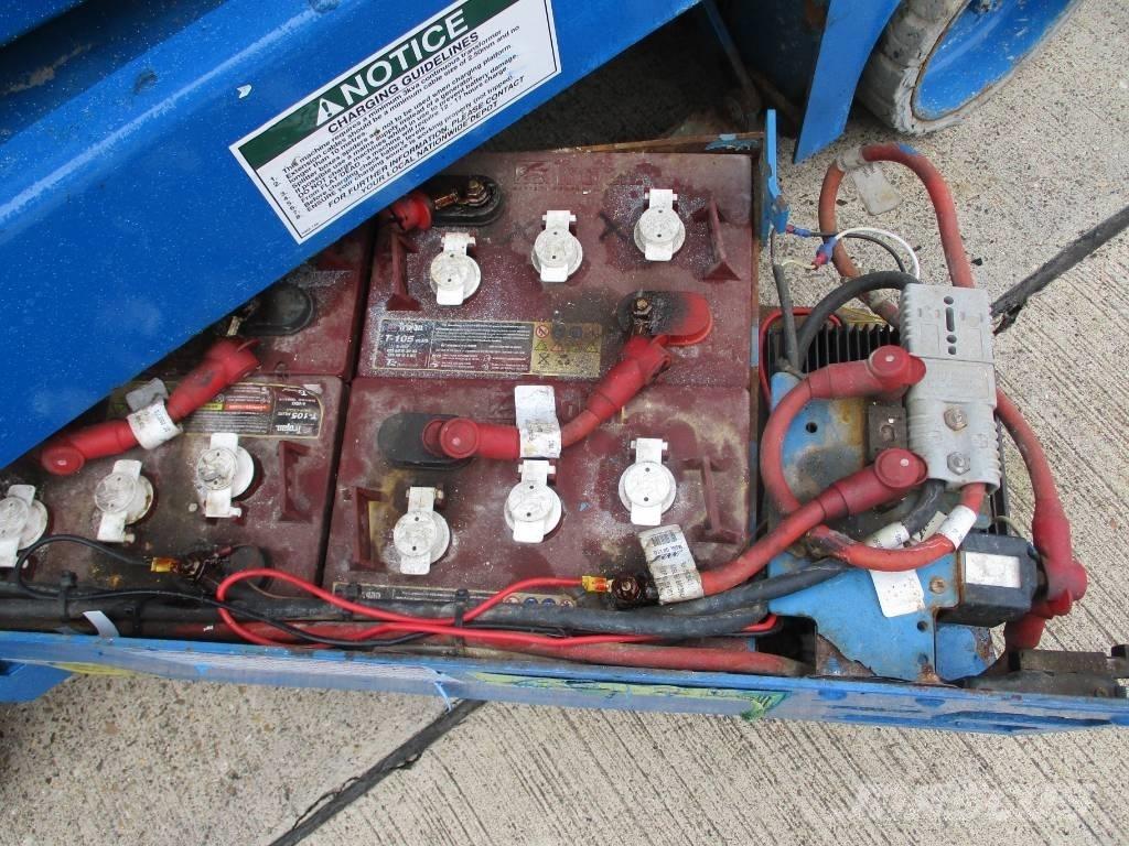 Genie GS 1932 (143) シザースリフト