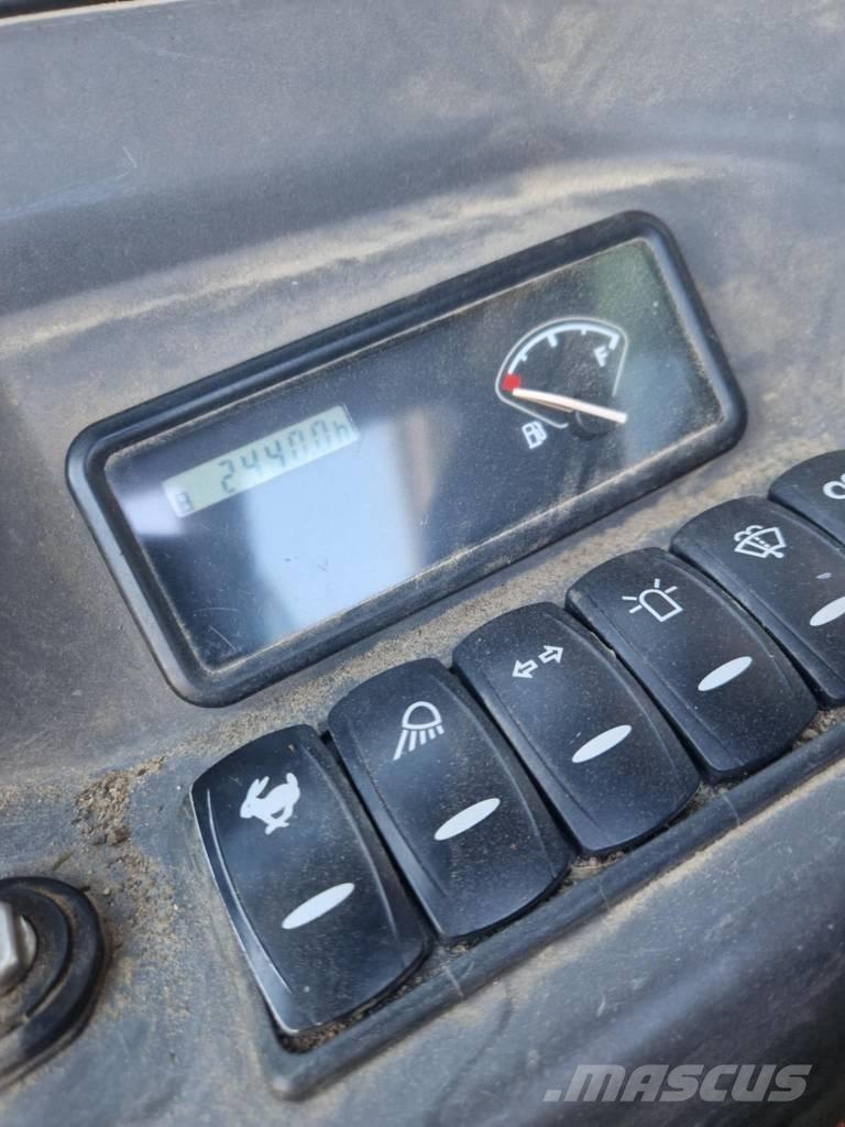 Volvo EC 20 D ミニ油圧ショベル 7t以下（ミニユンボ・ミニディガー）