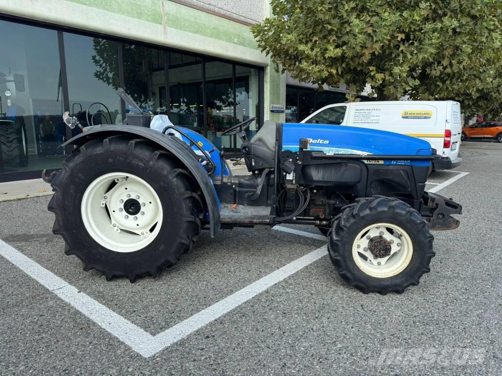 New Holland TN 75 NA トラクター