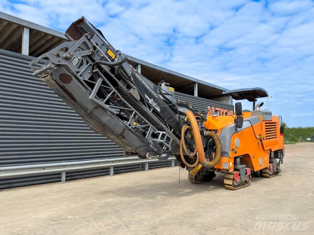 Wirtgen W 100 FI アスファルトコールドミリングマシーン