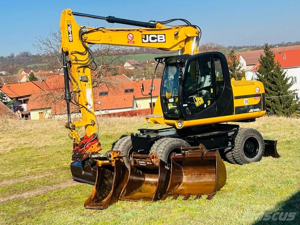 JCB JS 145 W ホイール式油圧ショベル（パワーショベル・ユンボ・バックホー）