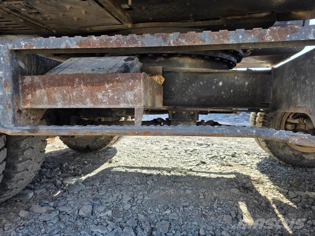 Doosan DX 210 W-5 ホイール式油圧ショベル（パワーショベル・ユンボ・バックホー）