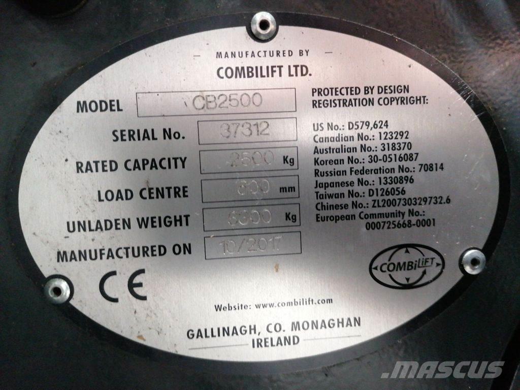 Combilift CB2500 サイドローダー