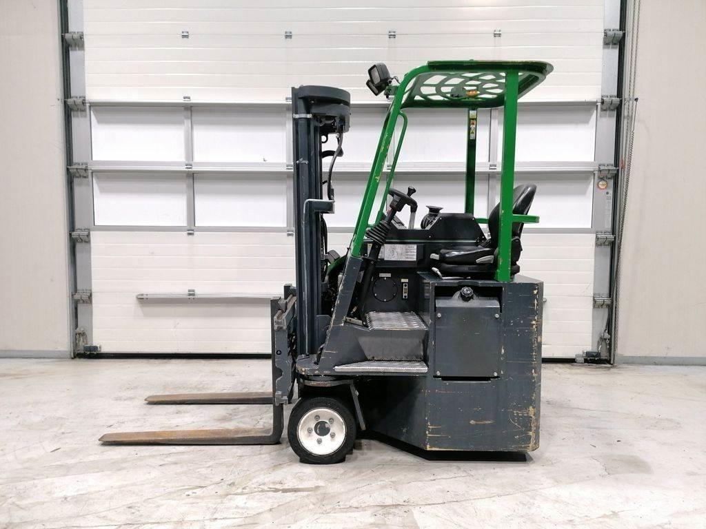 Combilift CB2500 サイドローダー