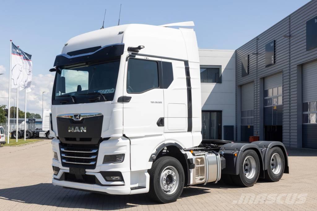 MAN TGX 28.520 6x2=2 中古トラクターヘッド | トレーラーヘッド