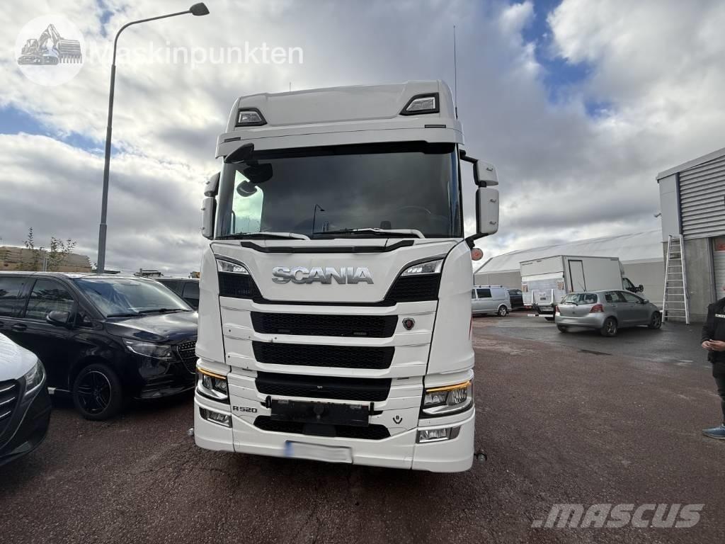 Scania R 520 中古トラクターヘッド | トレーラーヘッド