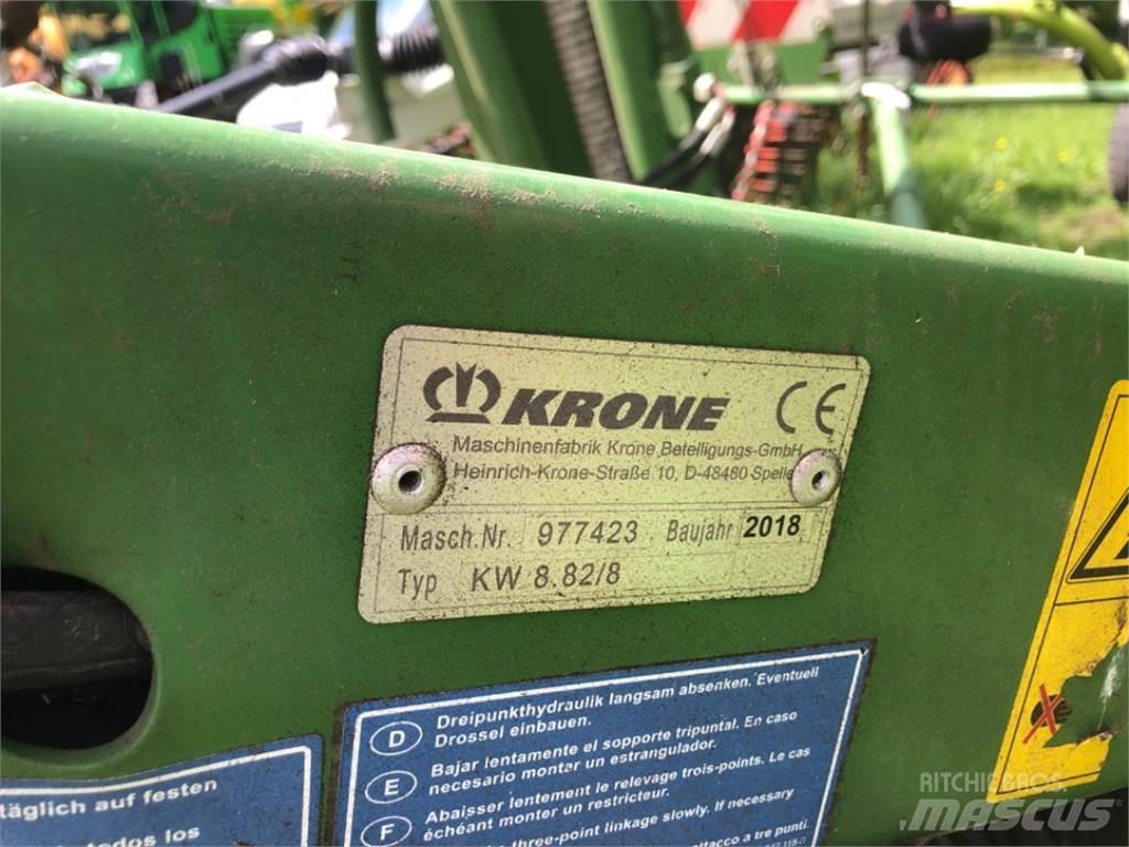 Krone KW 8.82/8 テッダー・テッダーレーキ