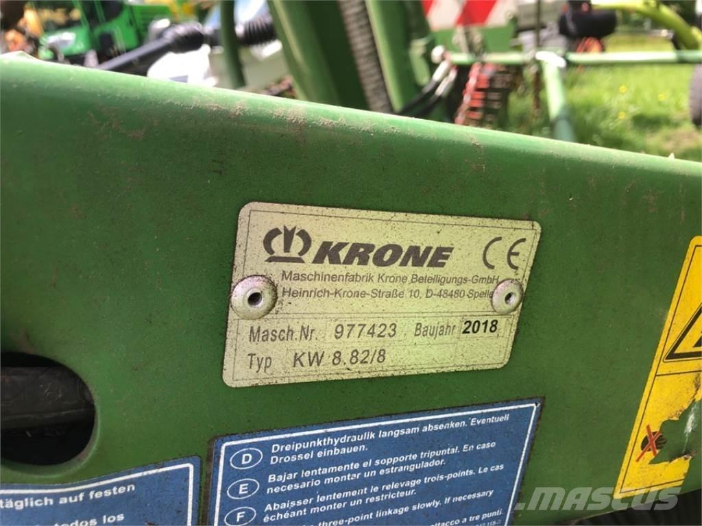 Krone KW 8.82/8 テッダー・テッダーレーキ