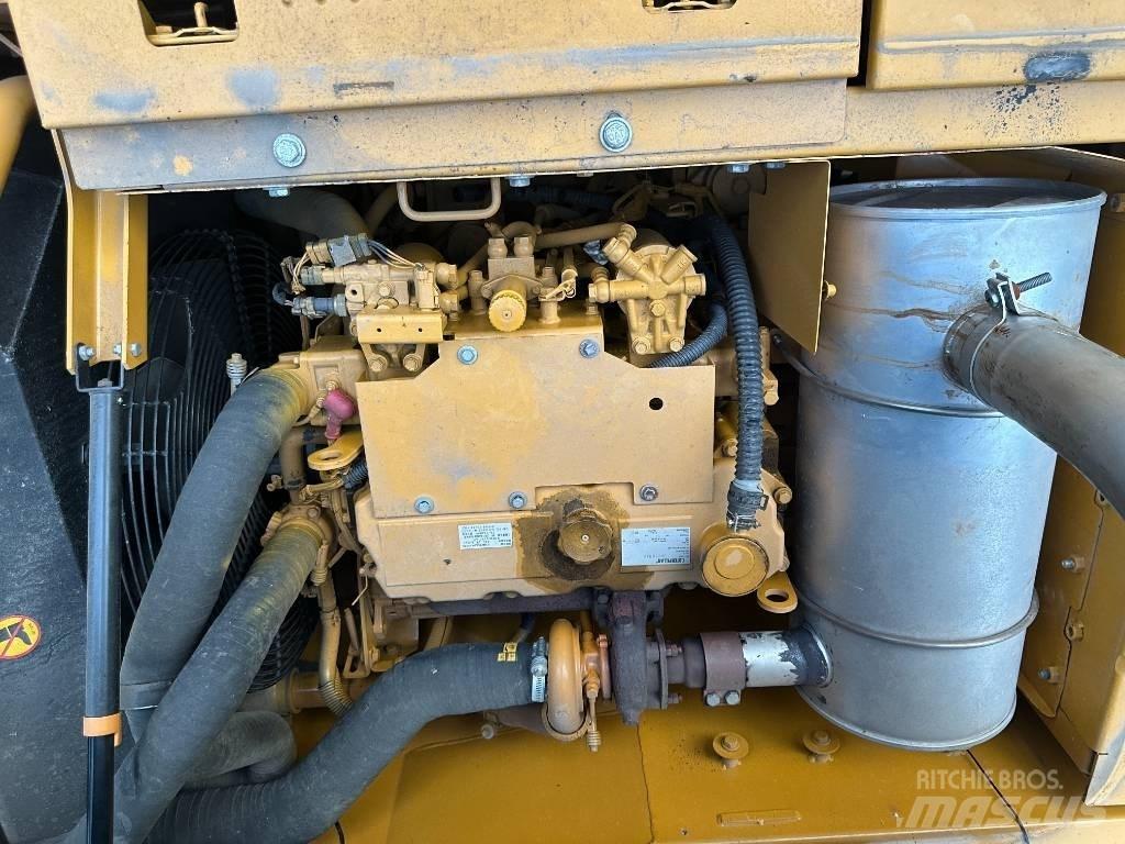 CAT 315D 大型油圧ショベル12t以上（パワーショベル・ユンボ）