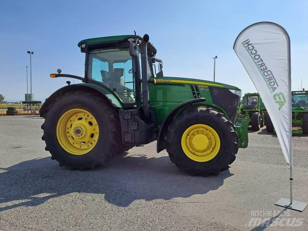 John Deere 7230 R トラクター