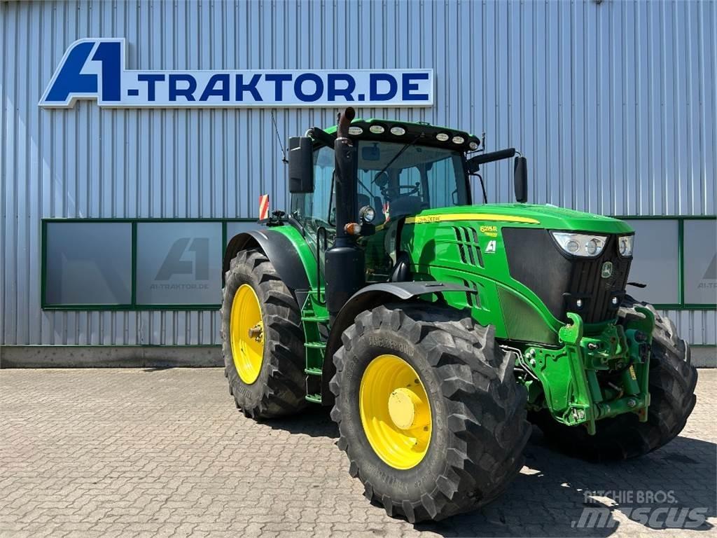 John Deere 6215R トラクター