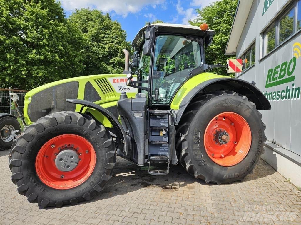 CLAAS AXION 960 トラクター