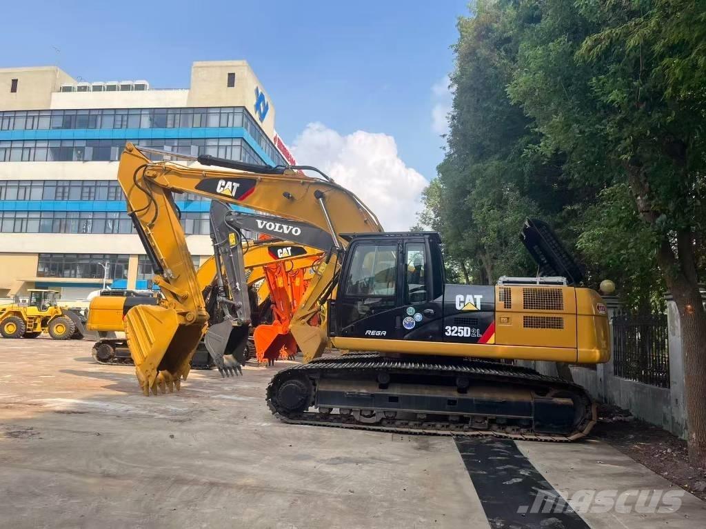 CAT 325 D L 大型油圧ショベル12t以上（パワーショベル・ユンボ）
