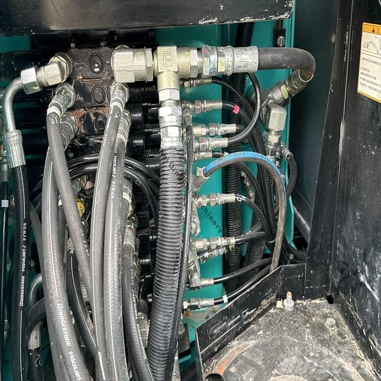 Kobelco SK 60 ミニ油圧ショベル 7t以下（ミニユンボ・ミニディガー）