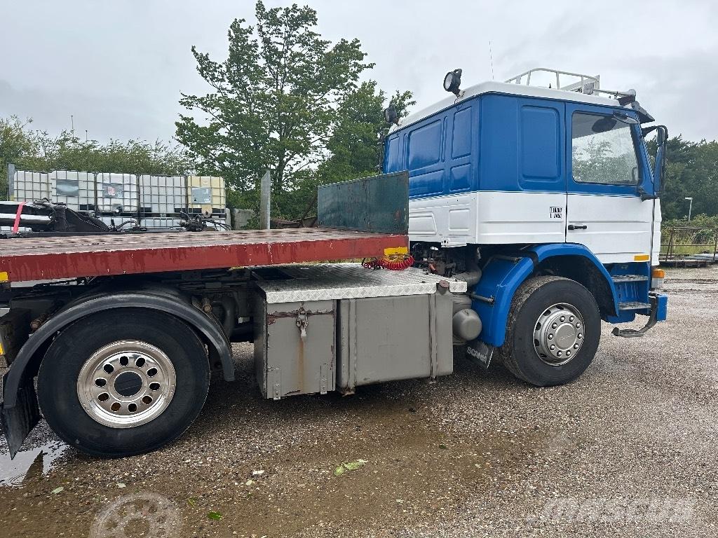 Scania P 92 M 中古トラクターヘッド | トレーラーヘッド
