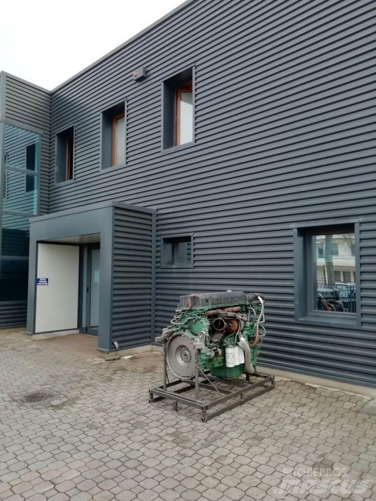 Volvo D16G 750 エンジン