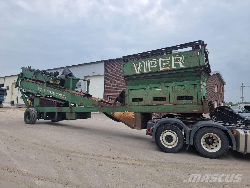 Viper 103 SE 自走式スクリーン