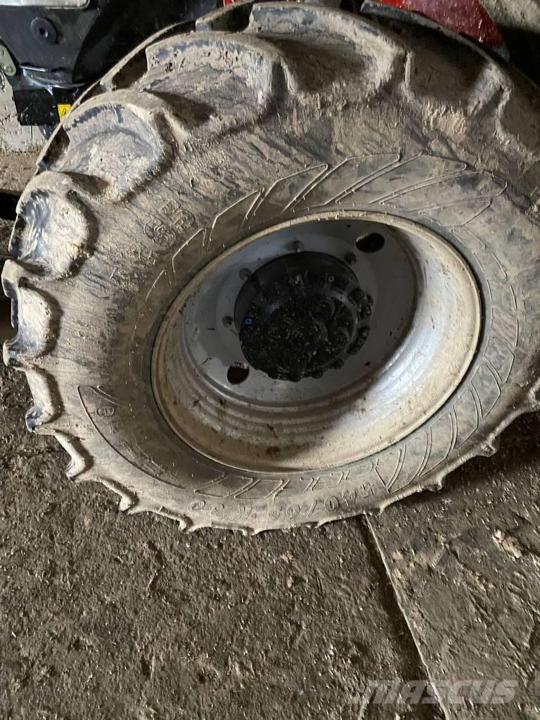 Case IH Puma 240 トラクター