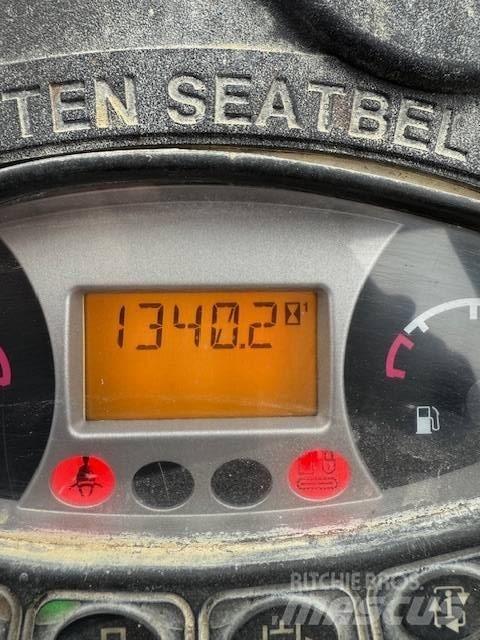 Bobcat E 50 ミニ油圧ショベル 7t以下（ミニユンボ・ミニディガー）