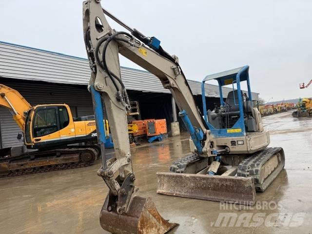 Bobcat E 50 ミニ油圧ショベル 7t以下（ミニユンボ・ミニディガー）