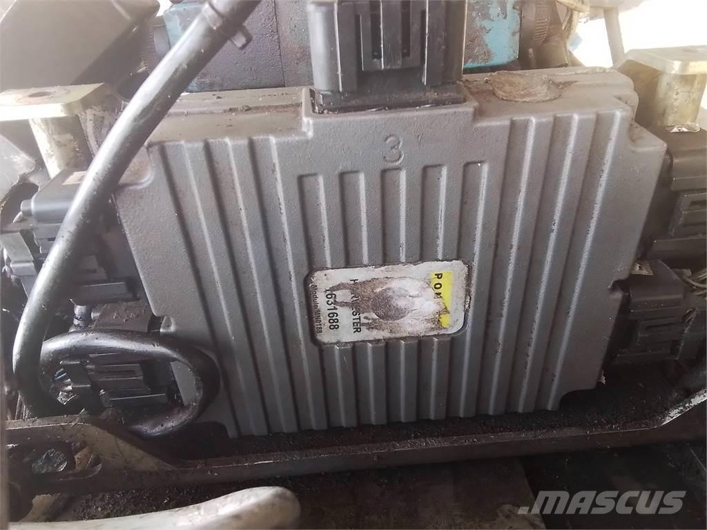 Ponsse H53 ハーベスタヘッド
