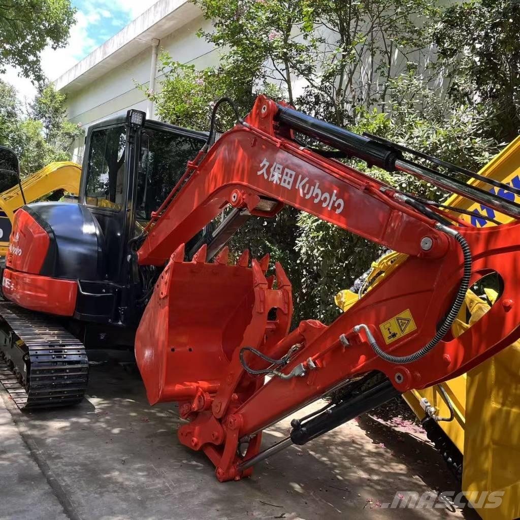 Kubota KX 165 大型油圧ショベル12t以上（パワーショベル・ユンボ）