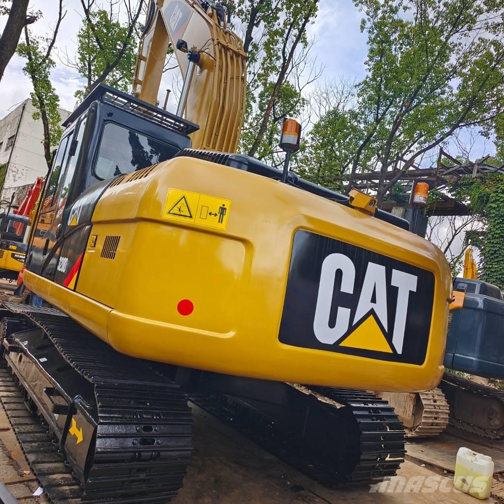 CAT 320 D2 大型油圧ショベル12t以上（パワーショベル・ユンボ）