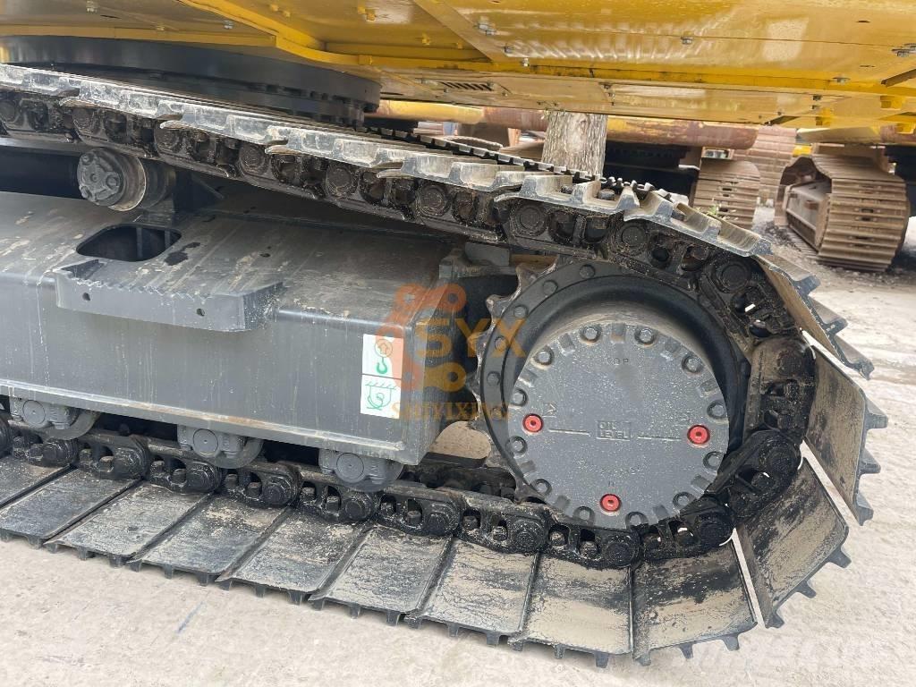 Komatsu PC 200 大型油圧ショベル12t以上（パワーショベル・ユンボ）