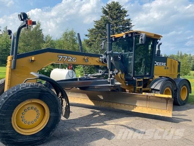 John Deere 772 G モーターグレーダー
