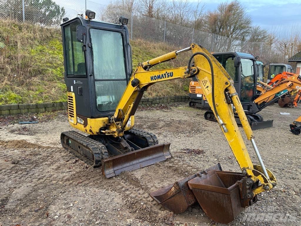 Komatsu PC 16 R-3HS ミニ油圧ショベル 7t以下（ミニユンボ・ミニディガー）