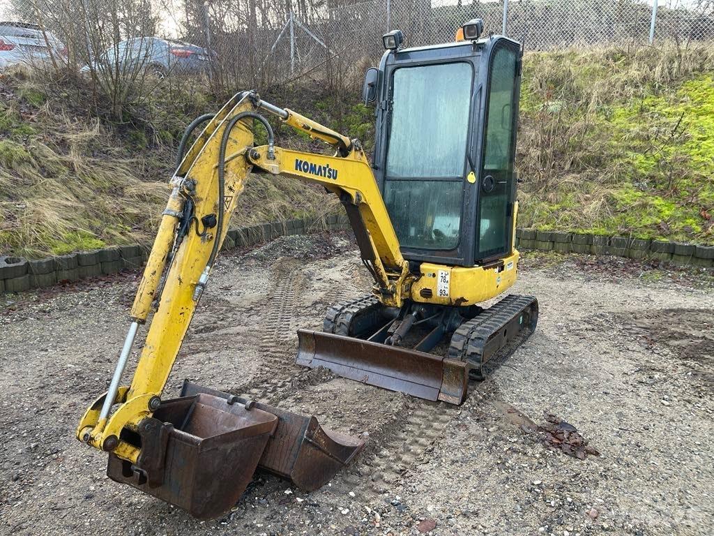 Komatsu PC 16 R-3HS ミニ油圧ショベル 7t以下（ミニユンボ・ミニディガー）