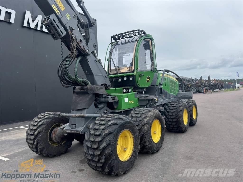 John Deere 1170G ハーベスター