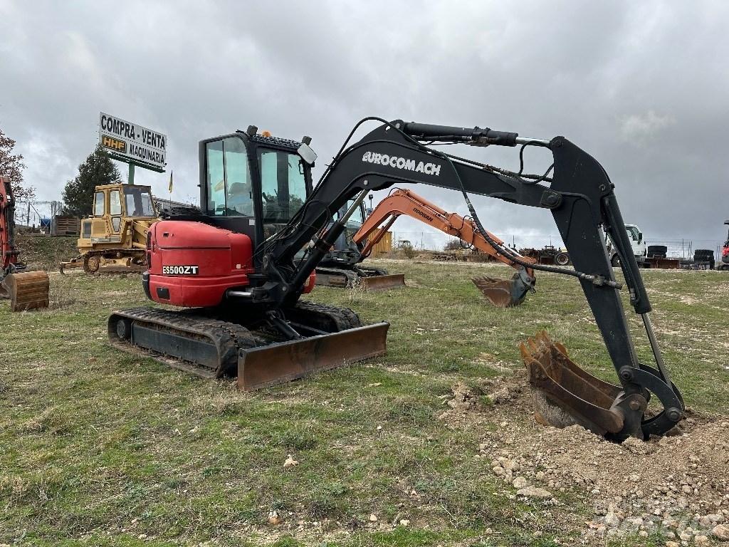 Eurocomach ES 50 ZT ミニ油圧ショベル 7t以下（ミニユンボ・ミニディガー）