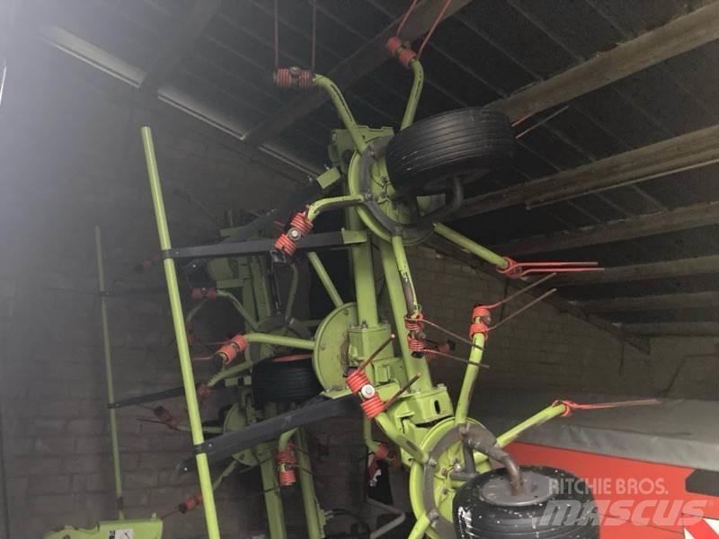 CLAAS Volto 900 テッダー・テッダーレーキ