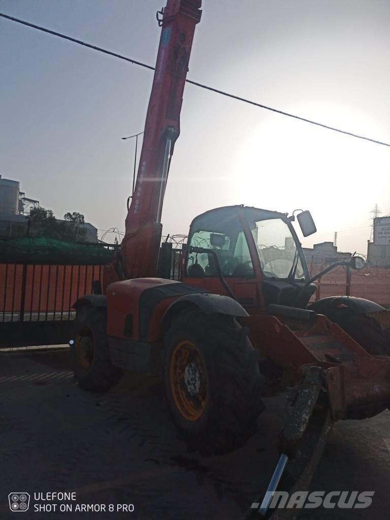 JCB 535-125 A テレスコーピックハンドラー